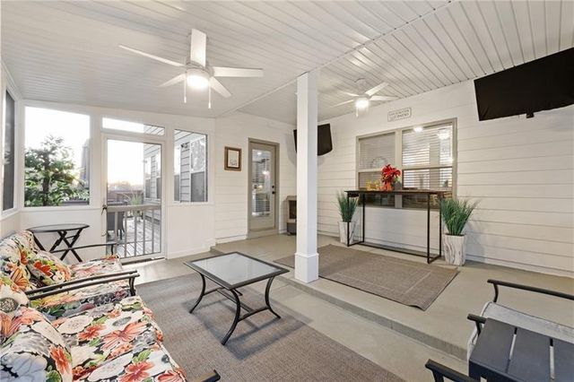 289 Greighmoor Court, Loganville, GA 30052
