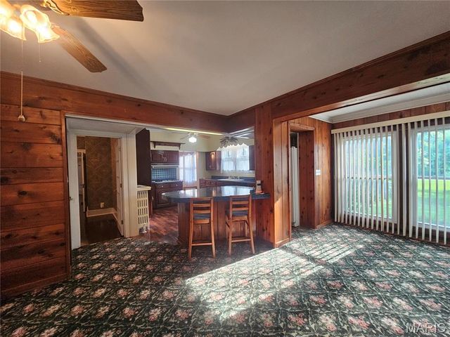 220 S 9th Street, East Alton, IL 62024