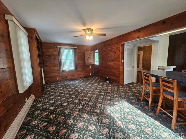 220 S 9th Street, East Alton, IL 62024