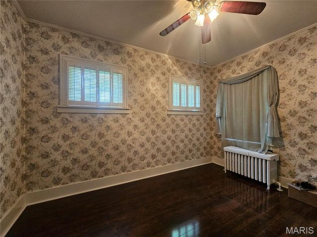 220 S 9th Street, East Alton, IL 62024