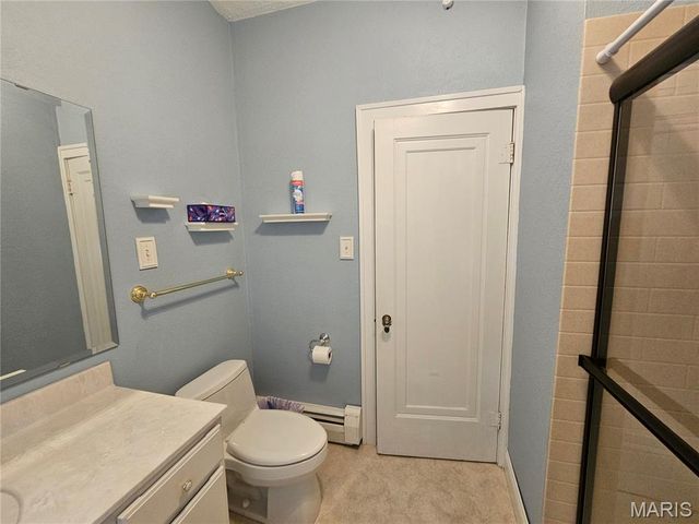 220 S 9th Street, East Alton, IL 62024