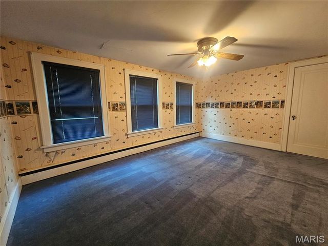 220 S 9th Street, East Alton, IL 62024