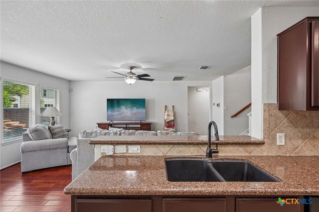 624 Cotton Patch, Schertz, TX 78154