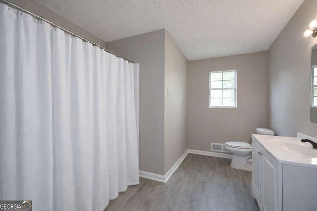 5059 Martins Crossing Road, Stone Mountain, GA 30088