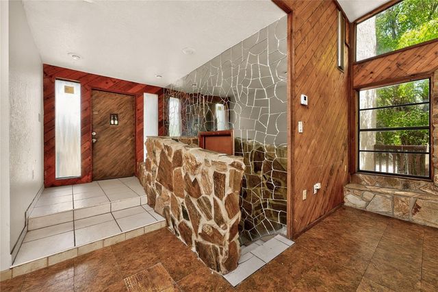 401 AQUI ESTA DRIVE, Punta Gorda, FL 33950