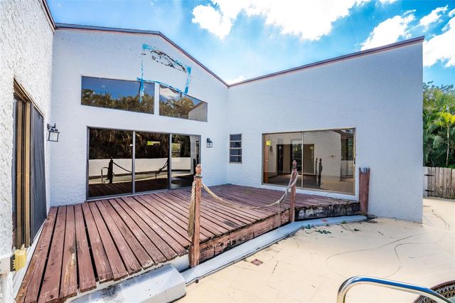 401 AQUI ESTA DRIVE, Punta Gorda, FL 33950