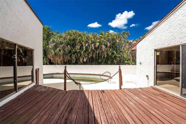 401 AQUI ESTA DRIVE, Punta Gorda, FL 33950