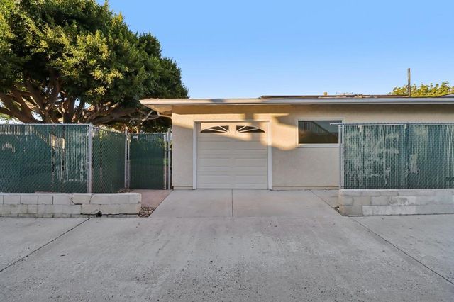 4930 Longford St, San Diego, CA 92117