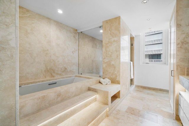 3550 S Ocean 2d Boulevard 2d, South Palm Beach, FL 33480