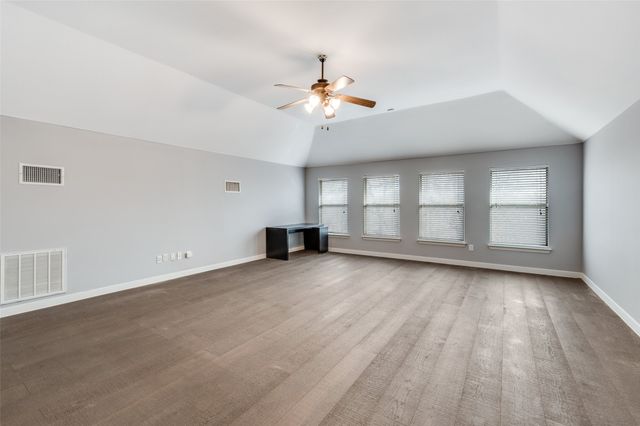 410 Brookside Drive, Lake Dallas, TX 75065