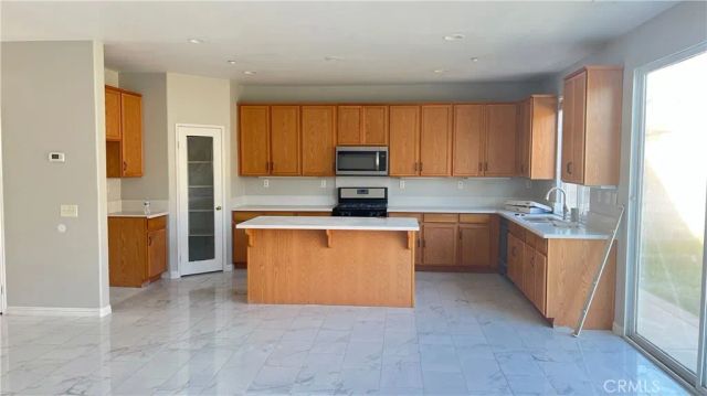 7575 Lime, Fontana, CA 92336