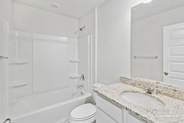 7714 Gumbo Ave, Pace, FL 32571