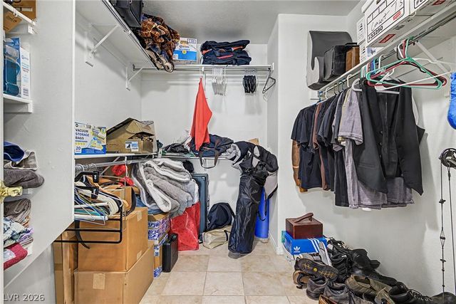 998 Trackers Glen Avenue, Henderson, NV 89015