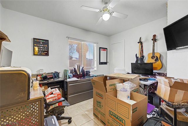 998 Trackers Glen Avenue, Henderson, NV 89015