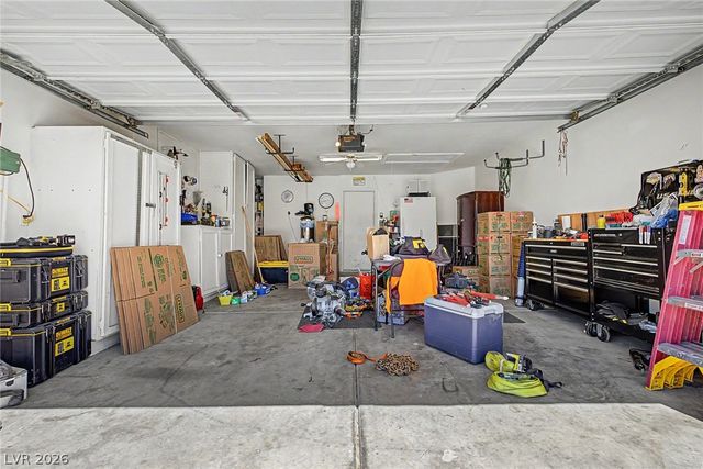 998 Trackers Glen Avenue, Henderson, NV 89015