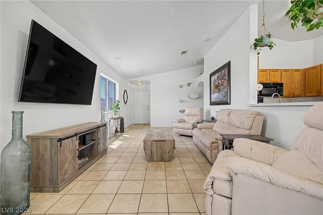 998 Trackers Glen Avenue, Henderson, NV 89015