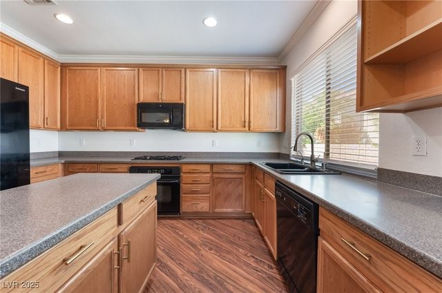 11824 Amistoso Lane, Las Vegas, NV 89138