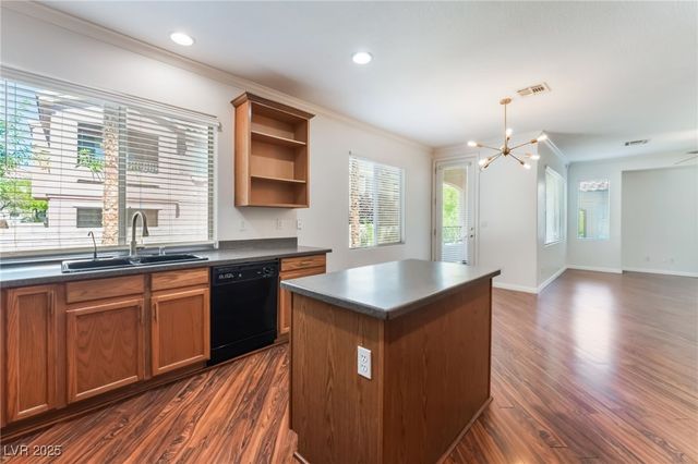 11824 Amistoso Lane, Las Vegas, NV 89138