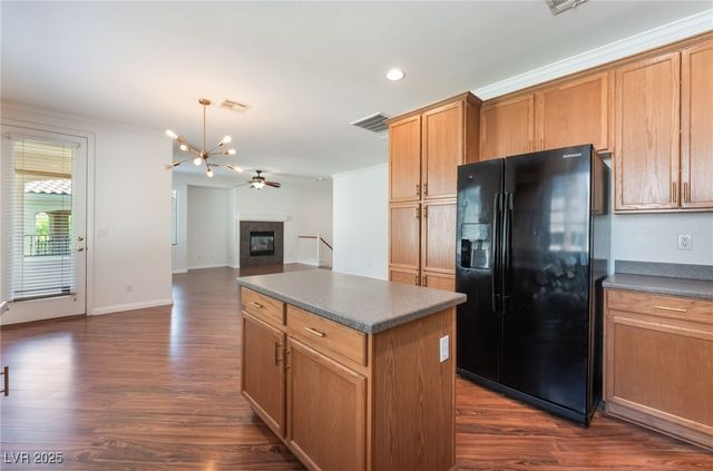 11824 Amistoso Lane, Las Vegas, NV 89138