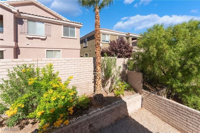 11824 Amistoso Lane, Las Vegas, NV 89138