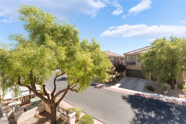 11824 Amistoso Lane, Las Vegas, NV 89138