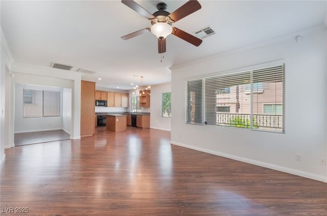 11824 Amistoso Lane, Las Vegas, NV 89138