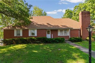 211 Rothrock Avenue, Richmond, MO 64085