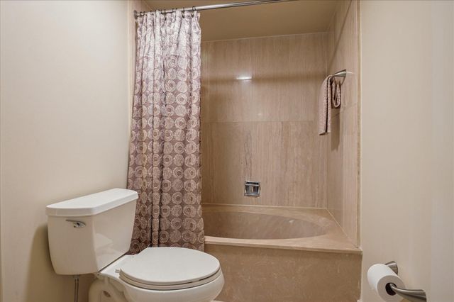 1201 S Ocean 704S, Hollywood, FL 33019