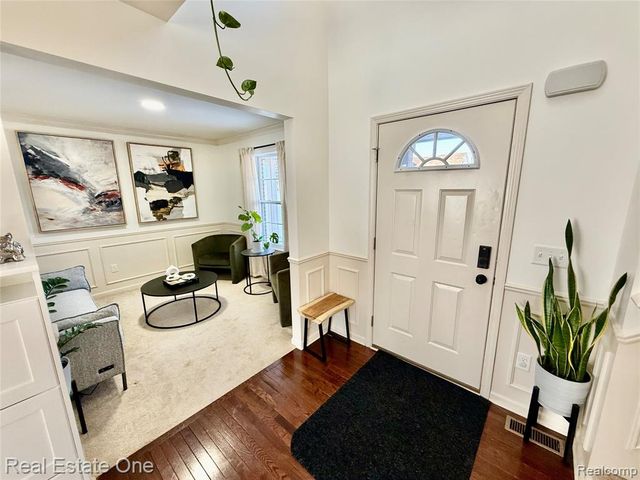 4112 Peach Tree Lane, Howell, MI 48843