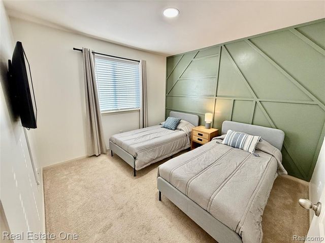 4112 Peach Tree Lane, Howell, MI 48843