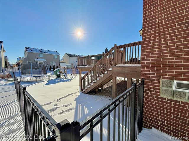 4112 Peach Tree Lane, Howell, MI 48843