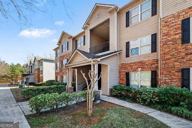 5303 Fairington Club Drive 5303, Lithonia, GA 30038