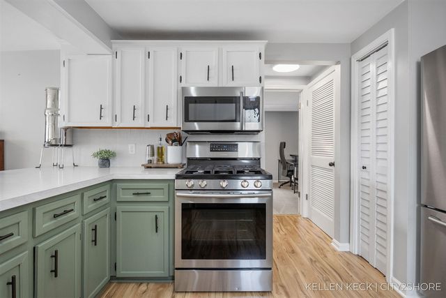 6748 28th Avenue, Hudsonville, MI 49426