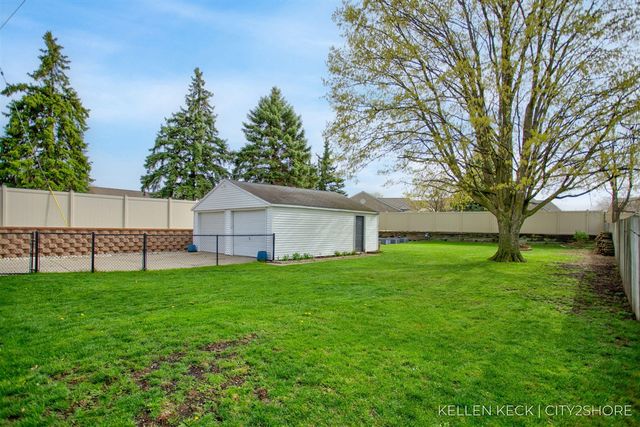 6748 28th Avenue, Hudsonville, MI 49426