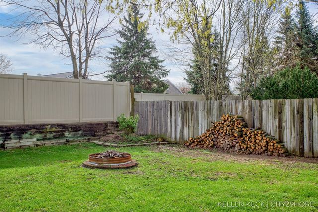 6748 28th Avenue, Hudsonville, MI 49426