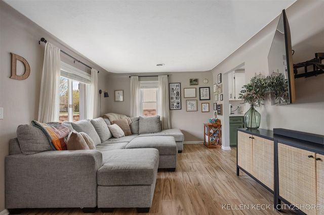 6748 28th Avenue, Hudsonville, MI 49426