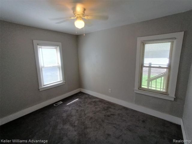 15345 Sumner, Redford, MI 48239