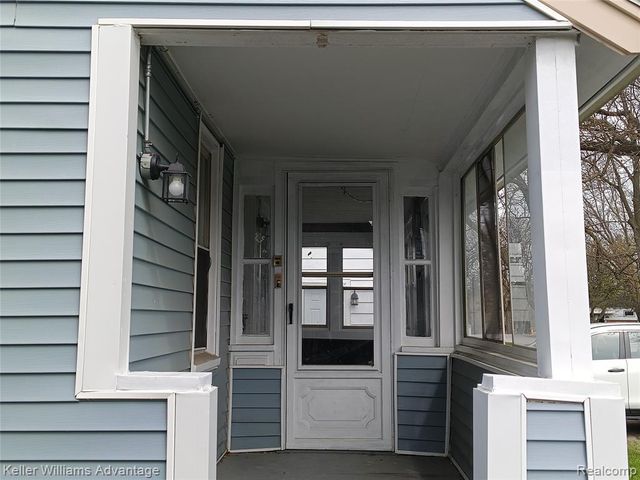 15345 Sumner, Redford, MI 48239