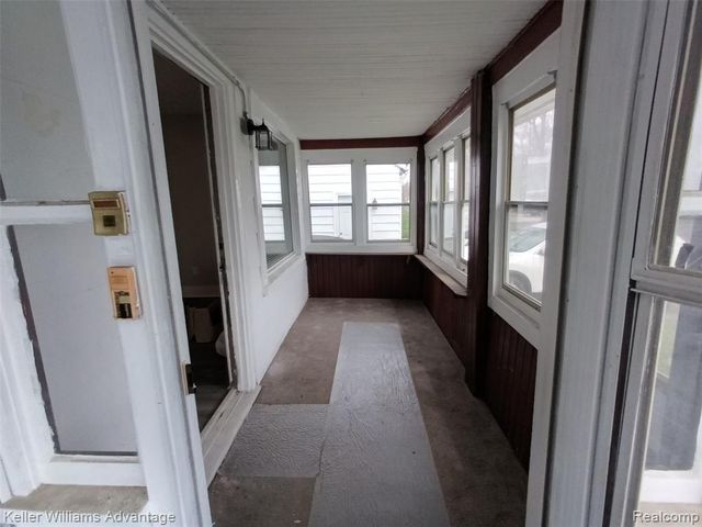 15345 Sumner, Redford, MI 48239