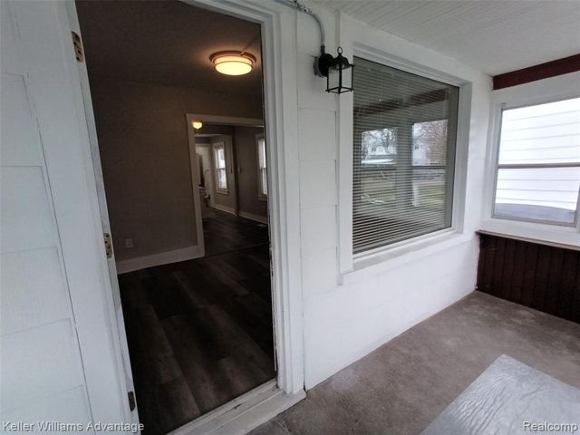 15345 Sumner, Redford, MI 48239