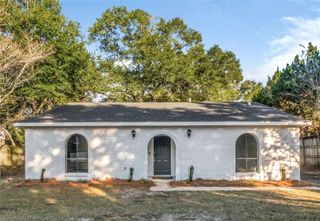 863 Country Court, Mobile, AL 36695