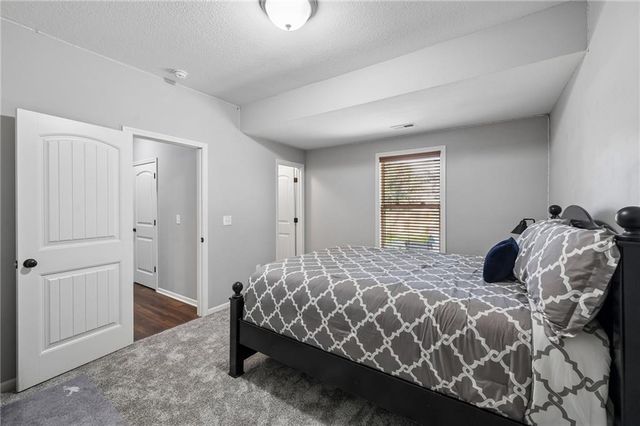 11450 Yecker Avenue, Kansas City, KS 66109