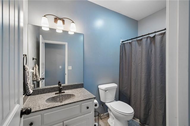 11450 Yecker Avenue, Kansas City, KS 66109