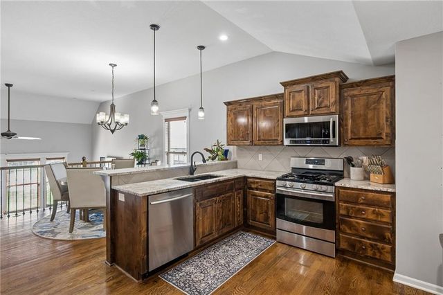 11450 Yecker Avenue, Kansas City, KS 66109