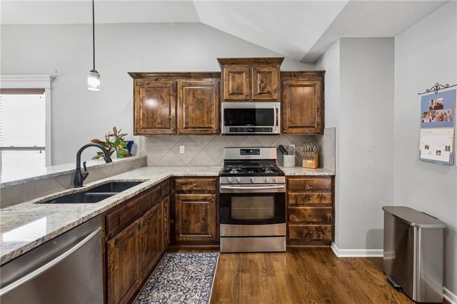 11450 Yecker Avenue, Kansas City, KS 66109