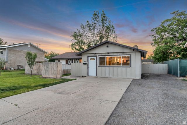 1650 W CONIFER WAY, Taylorsville, UT 84123