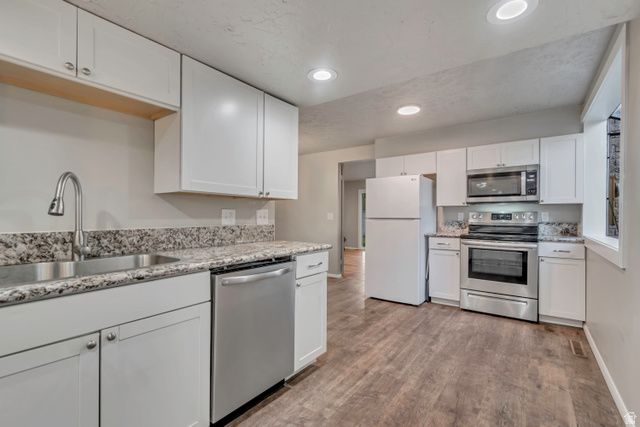 1650 W CONIFER WAY, Taylorsville, UT 84123