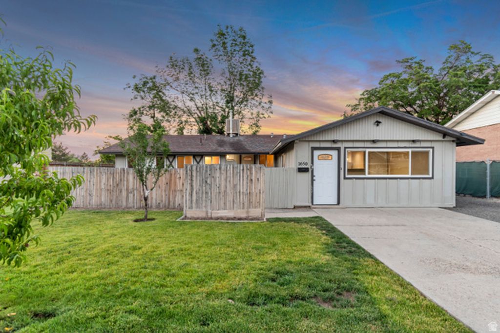 1650 W CONIFER WAY, Taylorsville, UT 84123