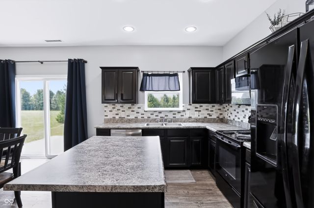 10639 Glenwyck Place, Noblesville, IN 46060