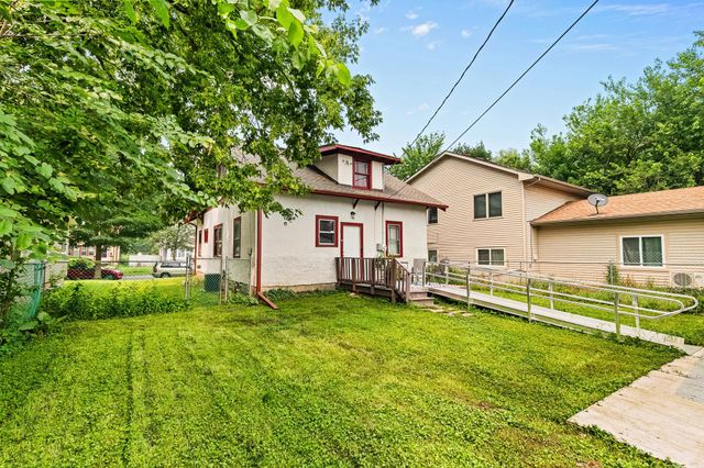 3230 Colfax Avenue N, Minneapolis, MN 55412